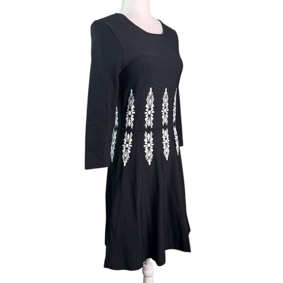 Eliza J Fit and Flare Black & White Sweater Dress Geometric Print on Waist Size - Picture 4 of 8
